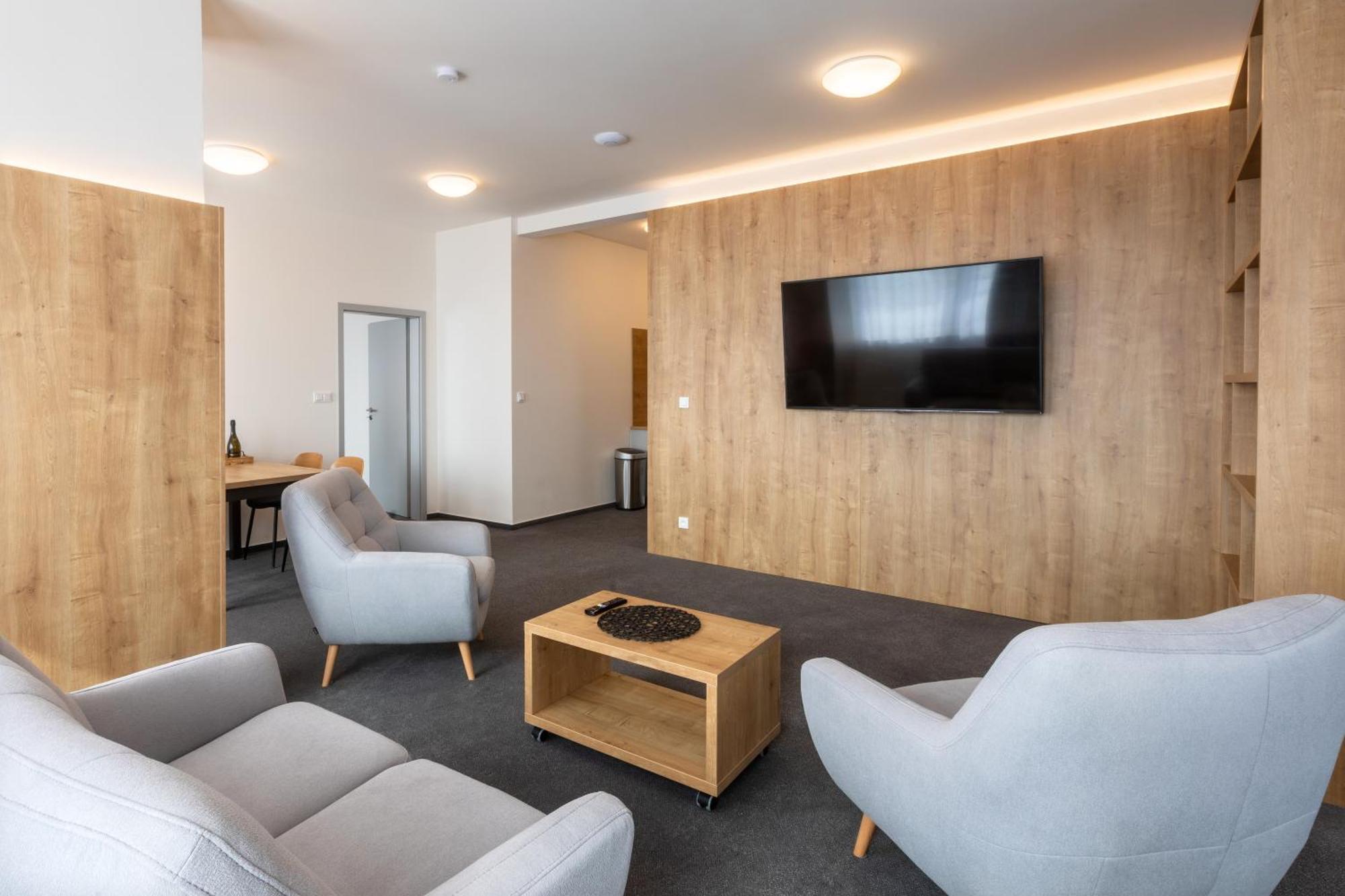 Hotel Regent Horni Branna Екстер'єр фото